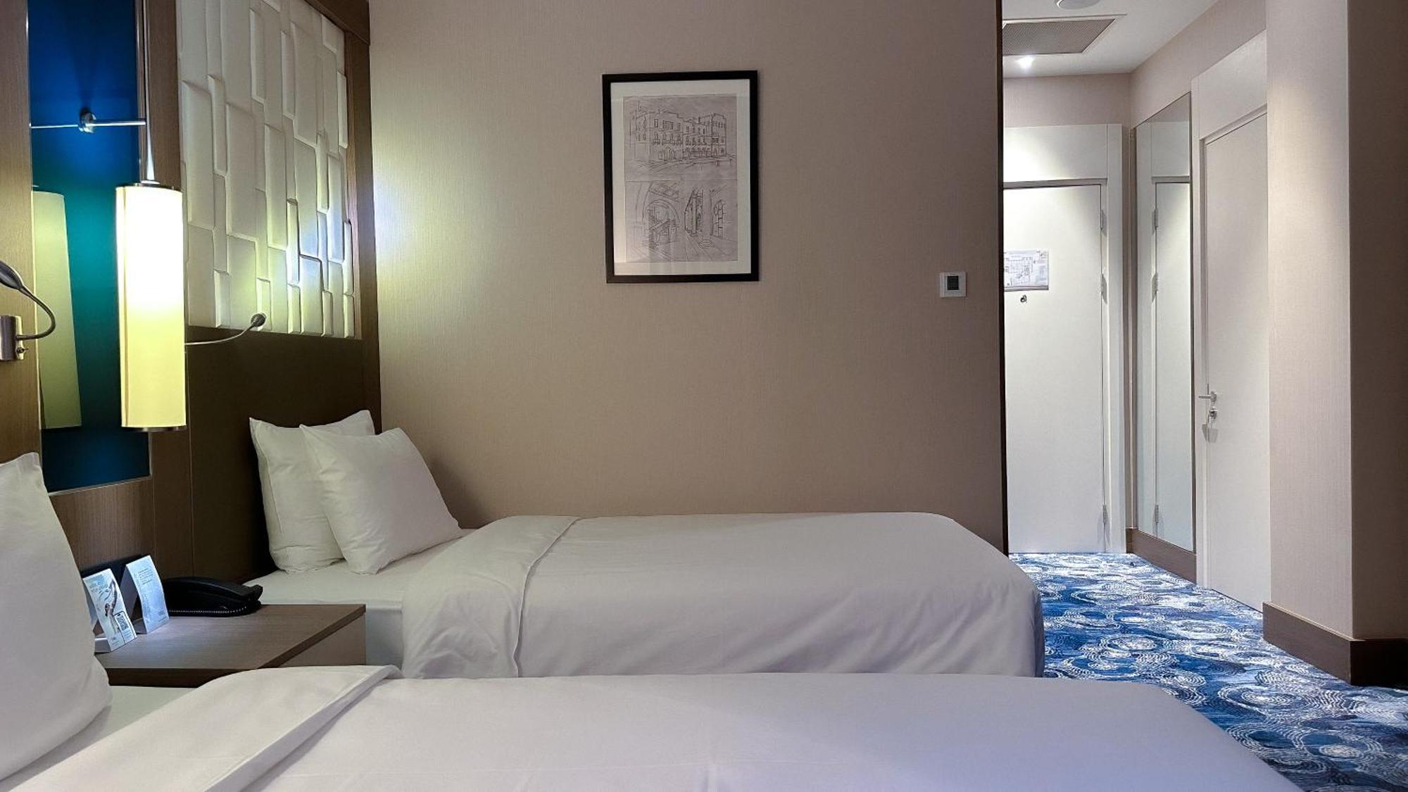 Tbilisi Philharmonic Hotel By Mercure Rom bilde